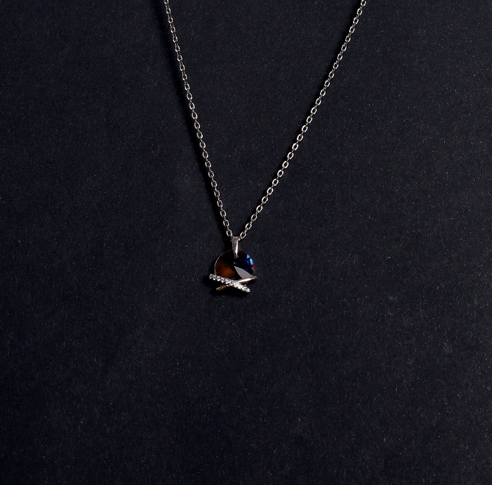 925 sterling silver stylish designer pendant | elegant daily wear charm | tarakanchan 925 sterling silver stylish designer pendant | elegant daily wear charm | tarakanchan